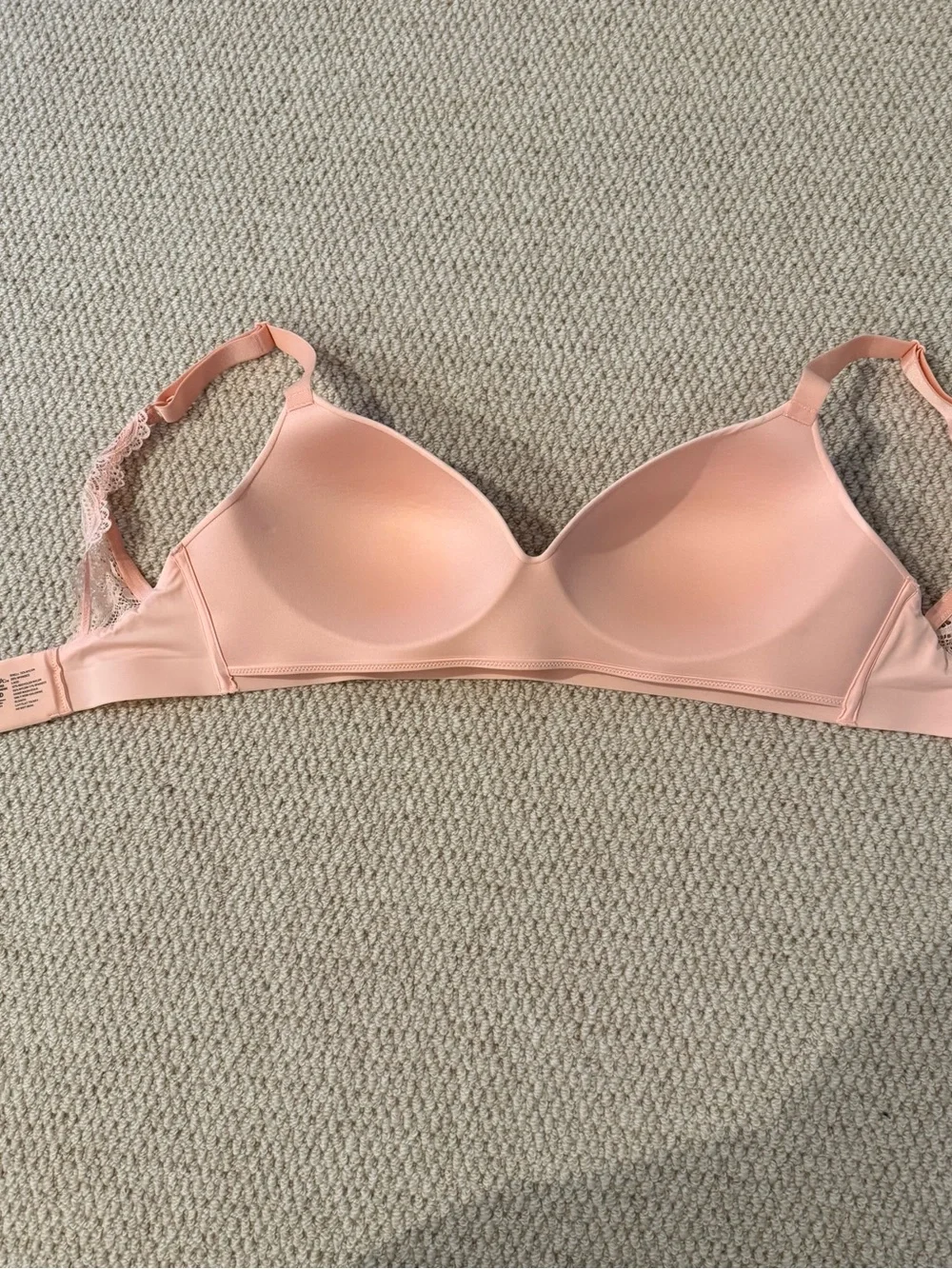 SOMA Enchanting Lace Trim Wireless Bra Size 34 DD